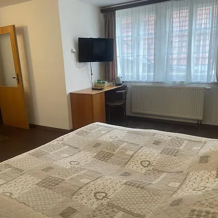 Bohemia Szálloda 3*