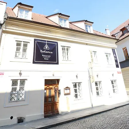 酒店 Bohemia 3*