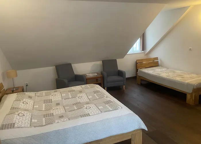 Bohemia 3*