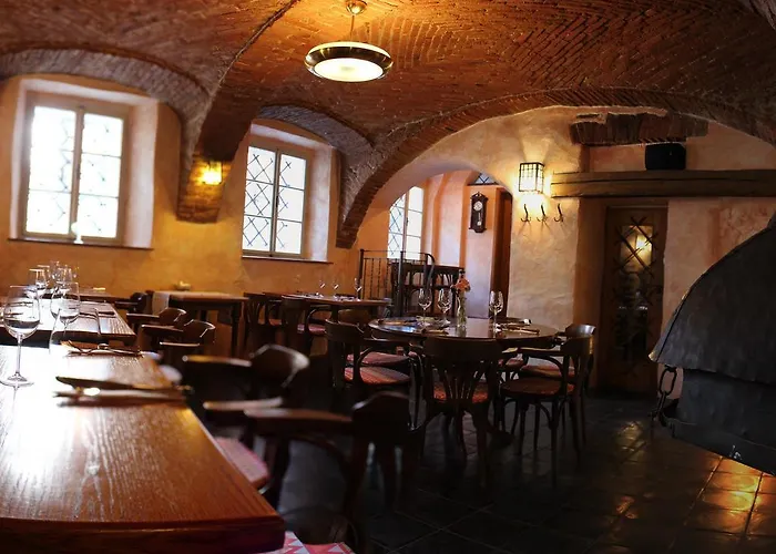 Bohemia فندق 3*