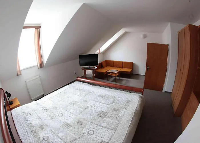 Bohemia 3* تشيسكي بوديوفيتسه